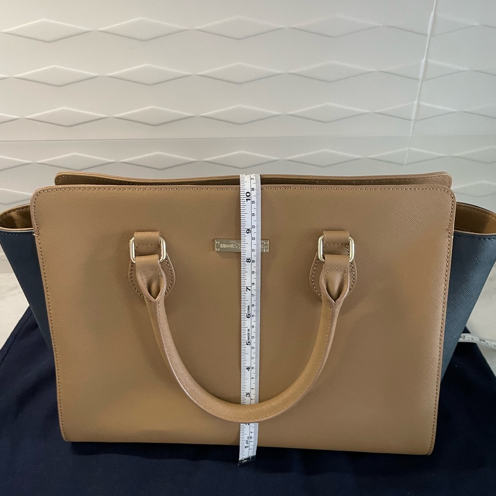 Brooks Brothers Bag & Wallet NWOT beautiful Classy Leather Colorblock Navy/Tan